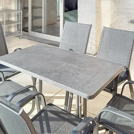 Stunning In With Wifi And 2 Bedrooms Apartmán